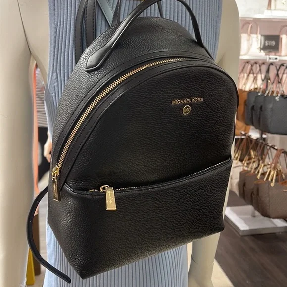 Michael Kors Womens Valerie Medium Logo Backpack 30F2G9VB2B 
Black
NWT - Picture 5 of 16